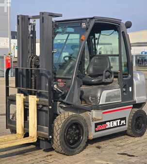 Carretilla elevadora GLP 2007  Nissan FGD02 A 32 Q (6)