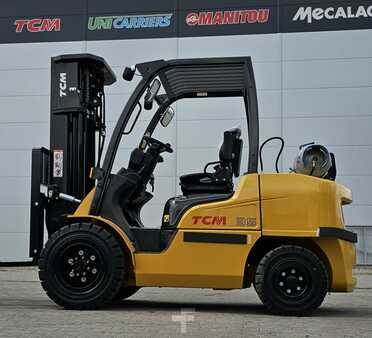 Carretilla elevadora GLP 2024  TCM FGE35-E2 BRAND NEW TR4700mm (2)