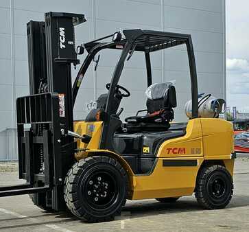 Carretilla elevadora GLP 2024  TCM FGE35-E2 BRAND NEW TR4700mm (6)