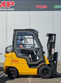 Carretilla elevadora GLP 2024  TCM FGE18-E2 (2)