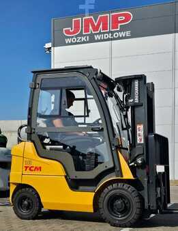 Carretilla elevadora GLP 2024  TCM FGE18-E2 (8)