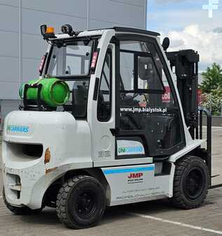 Carretilla elevadora GLP 2017  Unicarriers UG1D2A32LQ  DX32 (7)