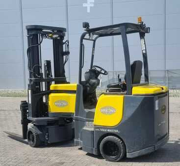 Retraky 2014  Aisle Master 20SE RENTED (9)