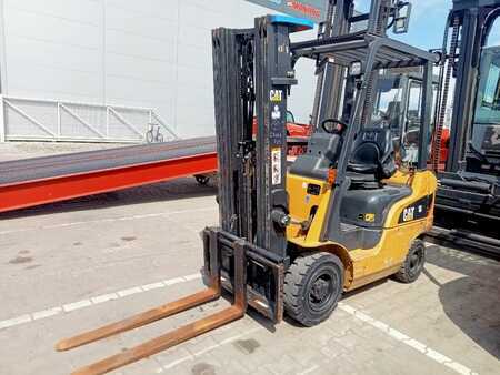 LPG VZV 2019  CAT Lift Trucks GP 18 NT (1)
