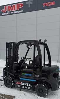 Wózki widłowe diesel 2017  Unicarriers Y 1 D2 A25 Q  DX25 DIESEL (9)