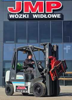 Carrelli elevatori GPL 2018  Unicarriers U1D2A25LQ  DX25  LPG (13)