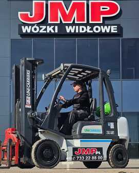 Carrelli elevatori GPL 2018  Unicarriers U1D2A25LQ  DX25  LPG (3)