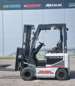 Elektro 4 Rad 2011  Nissan K1B1L15 (4)