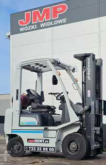 Carretilla elevadora GLP 2017  Unicarriers DX 18  P1D1A18LQ (12)