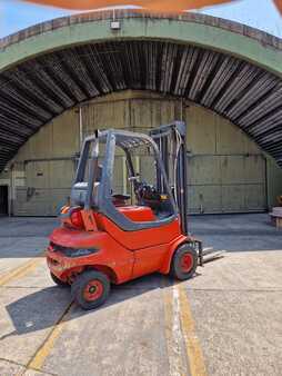 Carrelli elevatori GPL 1996  Linde H30T (4)