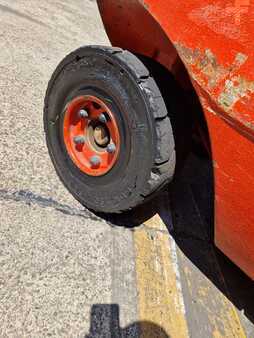 Carrelli elevatori GPL 1996  Linde H30T (9)