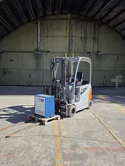 Elektro 4 Rad 2015  Still RX 20 18 P/H (1)
