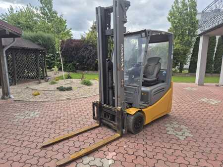 3-wiel elektrische heftrucks 2017  Jungheinrich EFG216k (1)
