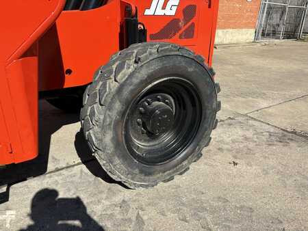 Telehandler Fixed 2015  SkyTrak 10042 (19)