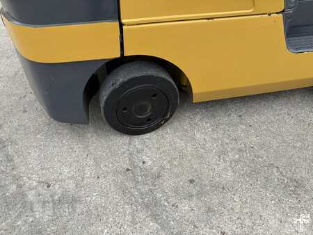 Propane Forklifts 2018  CAT Lift Trucks 2C6000 (18)