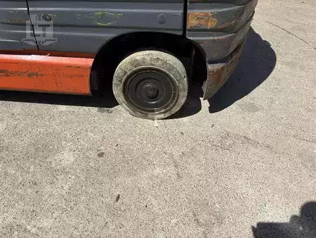 Propane Forklifts - Toyota 426FGC25 (16)