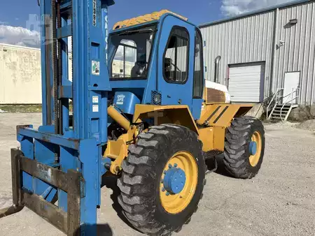 Montacargas Todo Terreno 2008  Omega Lift 4416T-12MS (12)