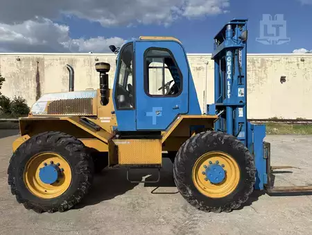Montacargas Todo Terreno 2008  Omega Lift 4416T-12MS (2)