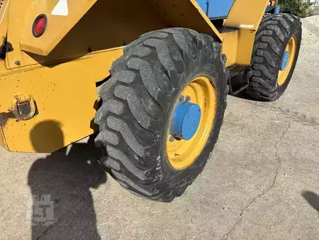 Montacargas Todo Terreno 2008  Omega Lift 4416T-12MS (16)