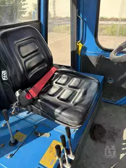 Montacargas Todo Terreno 2008  Omega Lift 4416T-12MS (24)