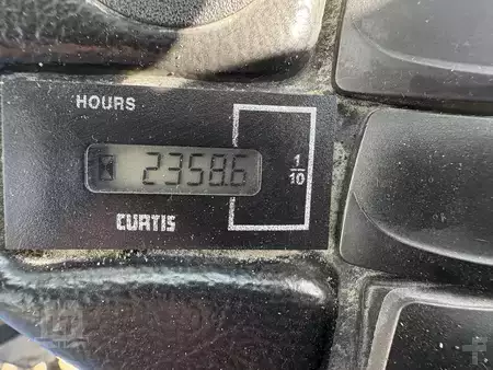 Montacargas Todo Terreno 2008  Omega Lift 4416T-12MS (7)