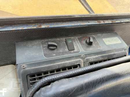 Rough Terrain Forklifts 2008  Omega Lift 4416T-12MS (25)