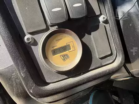 Manipulador Telescópico fijo 2016  JCB 510-56 (12)