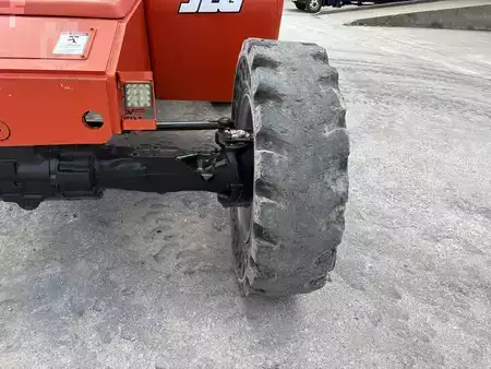 Telehandler Fixed 2017  SkyTrak 8042 (11)