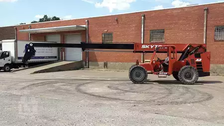 Telehandler Fixed 2017  SkyTrak 8042 (17)
