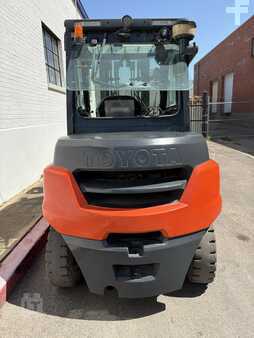 Diesel Forklifts 2020  Toyota 8FD35U (4)