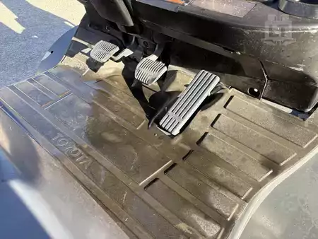 Diesel Forklifts 2019  Toyota 8FD40U (13)