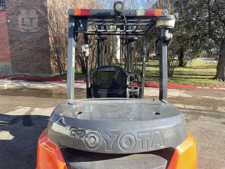 Diesel Forklifts 2019  Toyota 8FD40U (16)