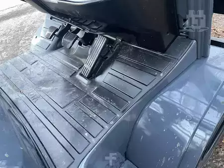 Diesel Forklifts 2018  Toyota 8FD50U (11)