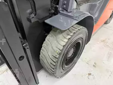 Diesel Forklifts 2021  Toyota 8FD50U (11)