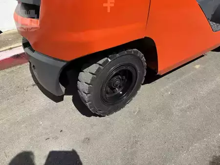 Diesel Forklifts 2014  Toyota 8FG35U (15)