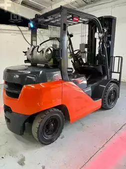 Diesel Forklifts 2020  Toyota 8FG35U (14)