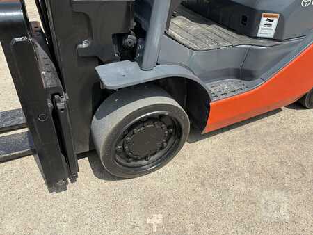 Carretilla elevadora GLP 2016  Toyota 8FGC35U-BCS (13)