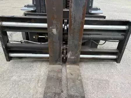 Propane Forklifts 2019  Toyota 8FGC70U (14)