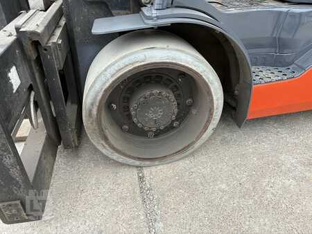 Propane Forklifts 2019  Toyota 8FGC70U (11)