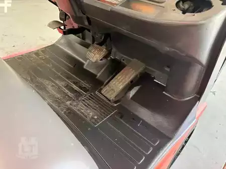 Diesel Forklifts - Toyota 8FGCSU20 (11)