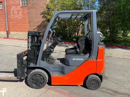Diesel Forklifts - Toyota 8FGCU20 (11)