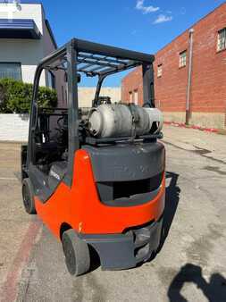 Diesel Forklifts - Toyota 8FGCU20 (14)