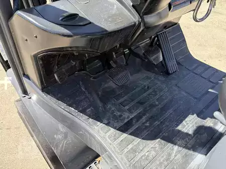 Propane Forklifts 2019  Toyota 8FGCU25 (16)