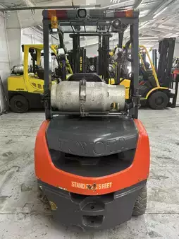 Montacargas diésel 2019  Toyota 8FGU25 (8)