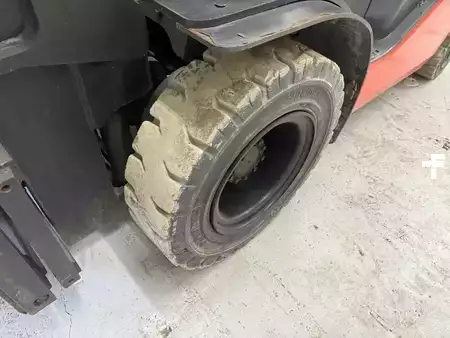 Diesel Forklifts 2016  Toyota 8FGU25 (7)