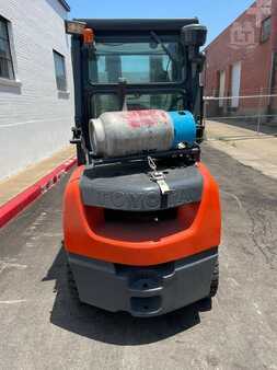 Diesel Forklifts 2013  Toyota 8FGU30 (4)