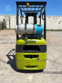 Diesel Forklifts 2018  Clark C18CL (2)