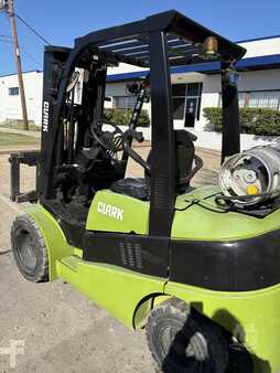 Propane Forklifts 2014  Clark C30L (5)