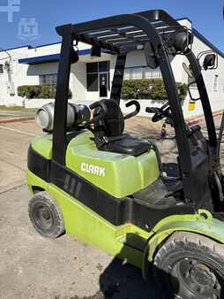Propane Forklifts 2014  Clark C30L (9)