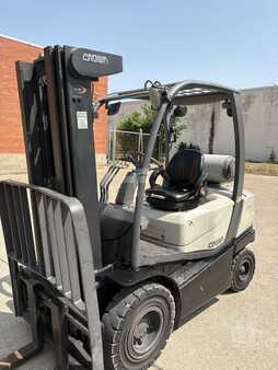Carretilla elevadora diésel 2013  Crown C5 1050-50 (6)